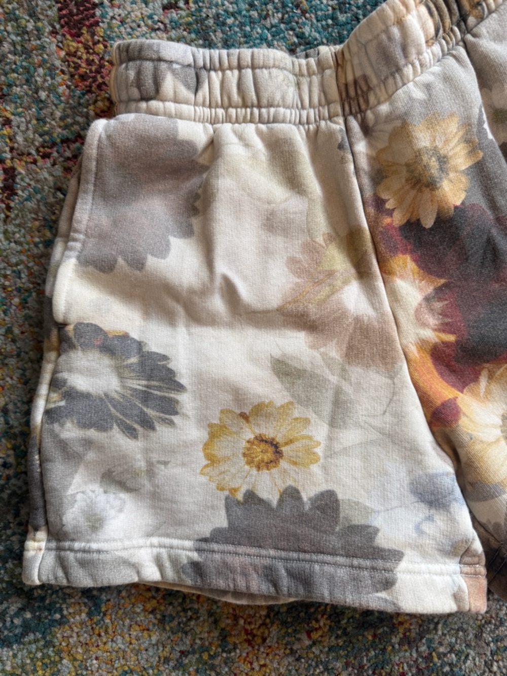 Kith Rayne Floral Sweatshorts - Picture 3 of 5
